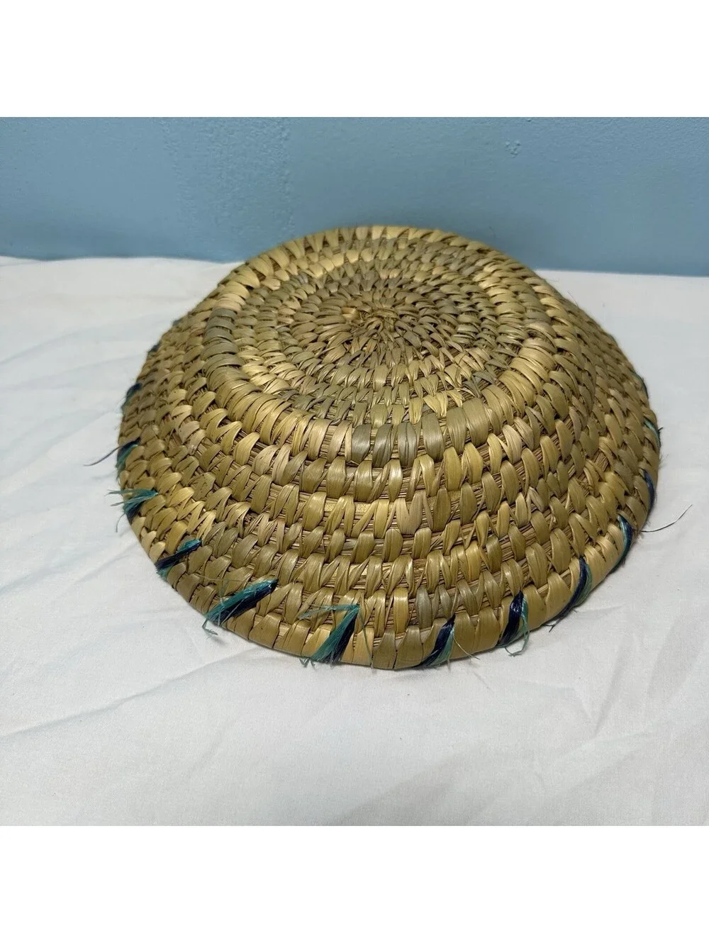 Vintage Round Coiled Grass Basket Hand Woven Decorative Bowl Boho Wall Decor